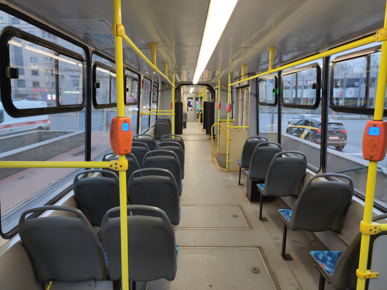 სანქტ-პეტერბურგი, LVS-86K № 5084