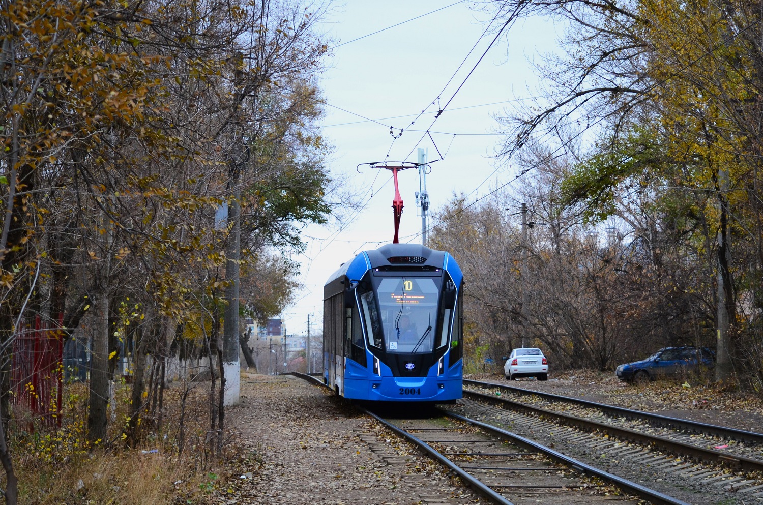 Волгоград, 71-911ЕМ «Львёнок» № 2004