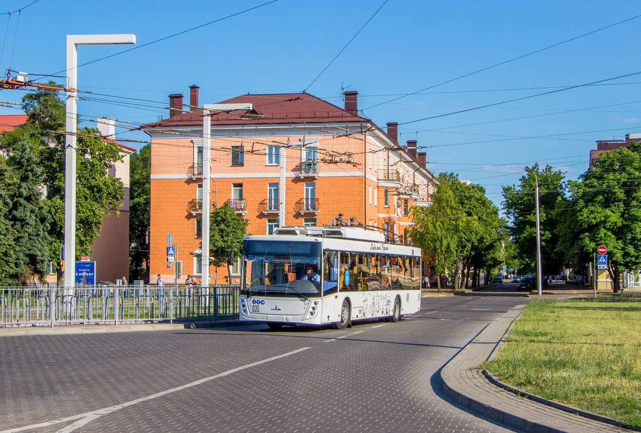 Брест, МАЗ-203Т70 № 035