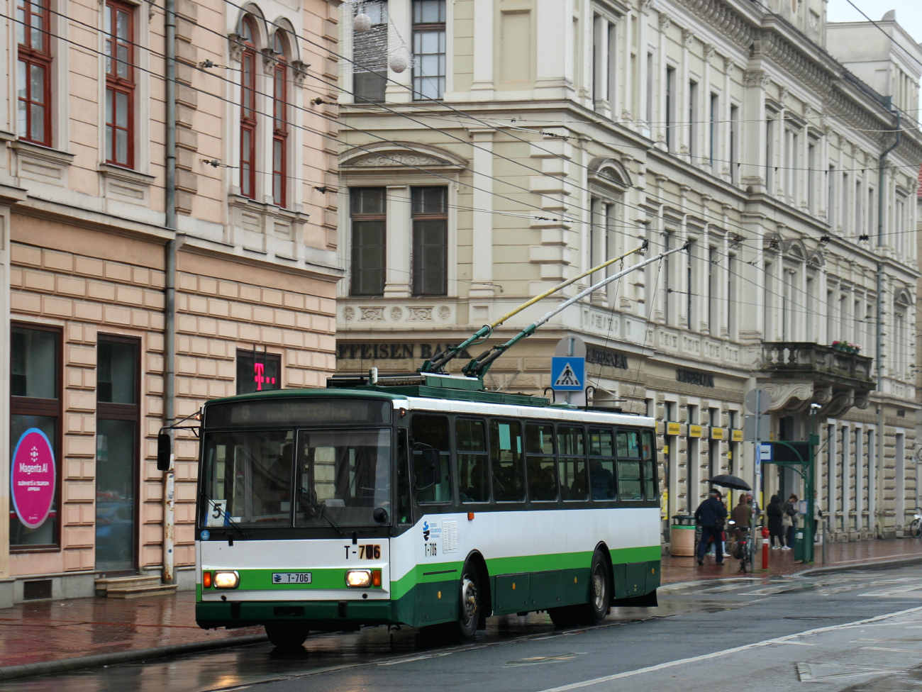 Сегед, Škoda 14Tr08/6 № T-706