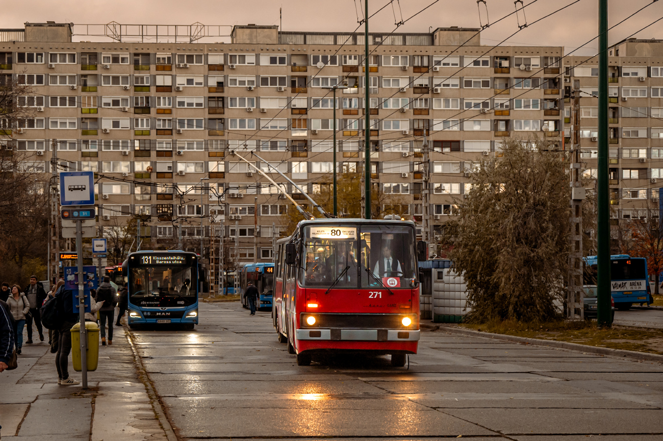 Будапешт, Ikarus 280.94 № 271