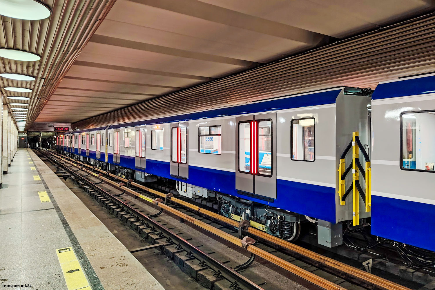 Новосибирск, 81-727.3 «Ермак» № 25313