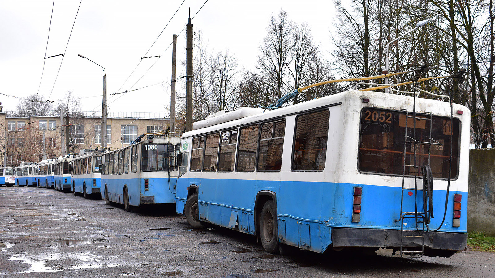 Brjansk, BTZ-52761R № 2052
