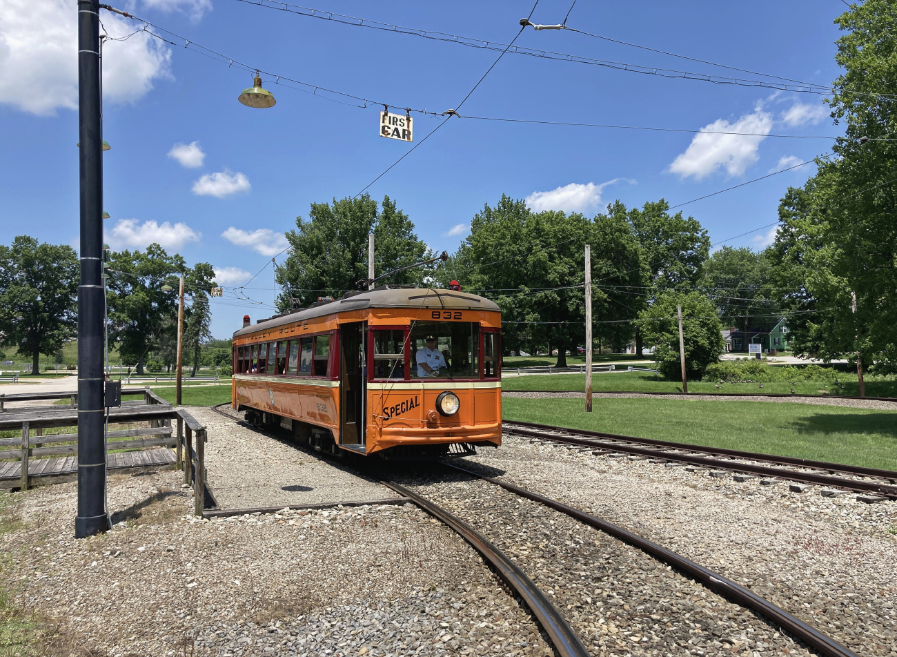 Вашингтон (Пенсильвания), Четырёхосный моторный Cincinnati № 832; Вашингтон (Пенсильвания) — Трамвайная линия и инфраструктура