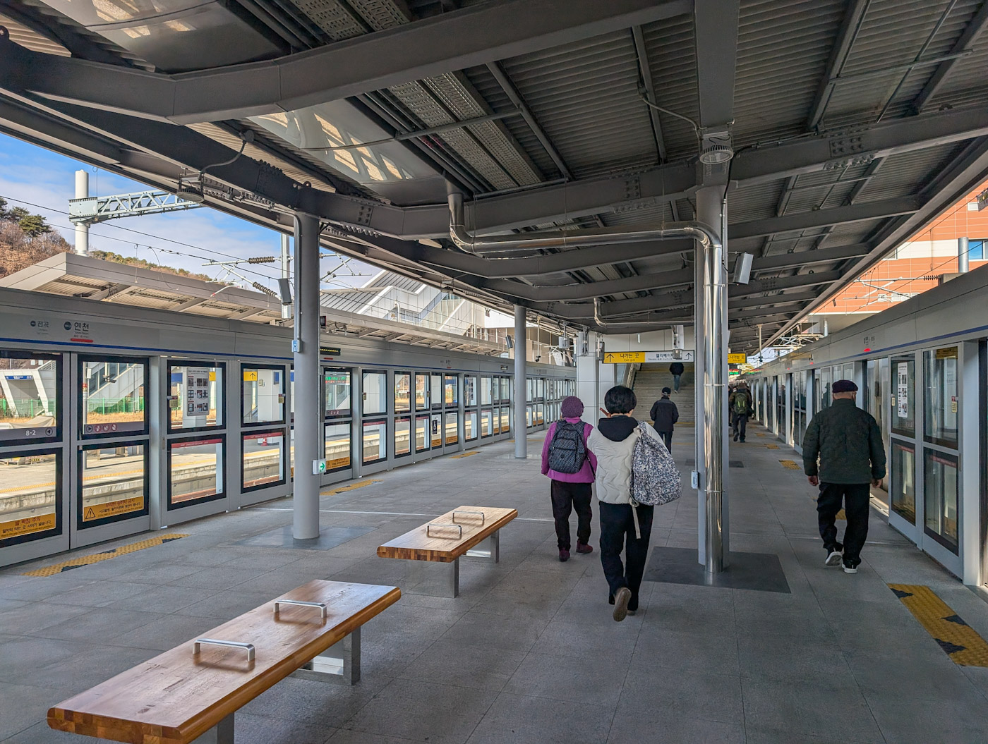 Seoul — Metropolitain &mdash; Seoul &mdash; Line 1 (서울 &mdash; 1호선)