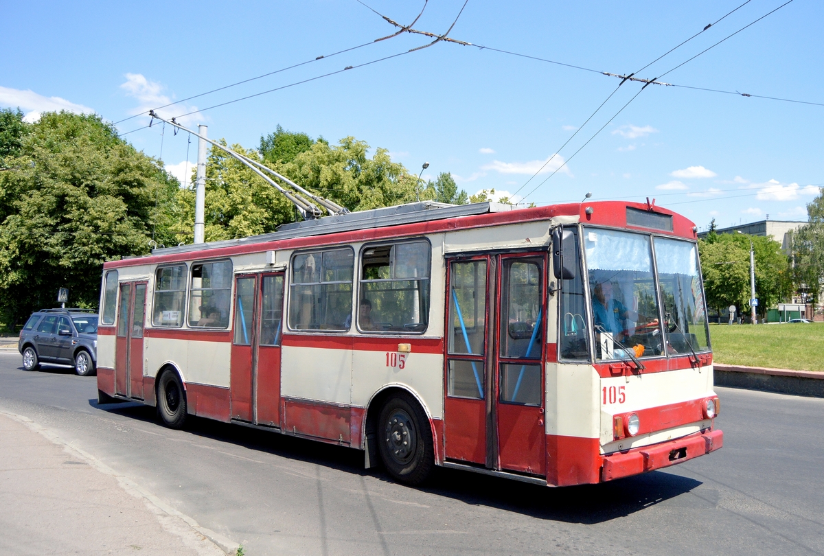 Ровно, Škoda 14Tr89/6 № 105