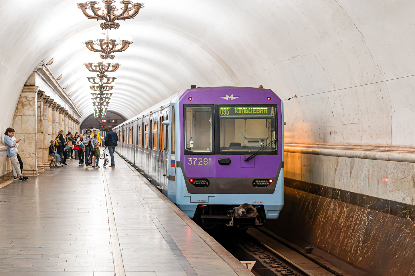 Москва, 81-760А № 37281; Москва — Праздничные мероприятия, выставки подвижного состава и Парад поездов к 90-летию Московского метрополитена 15 — 18 мая 2025