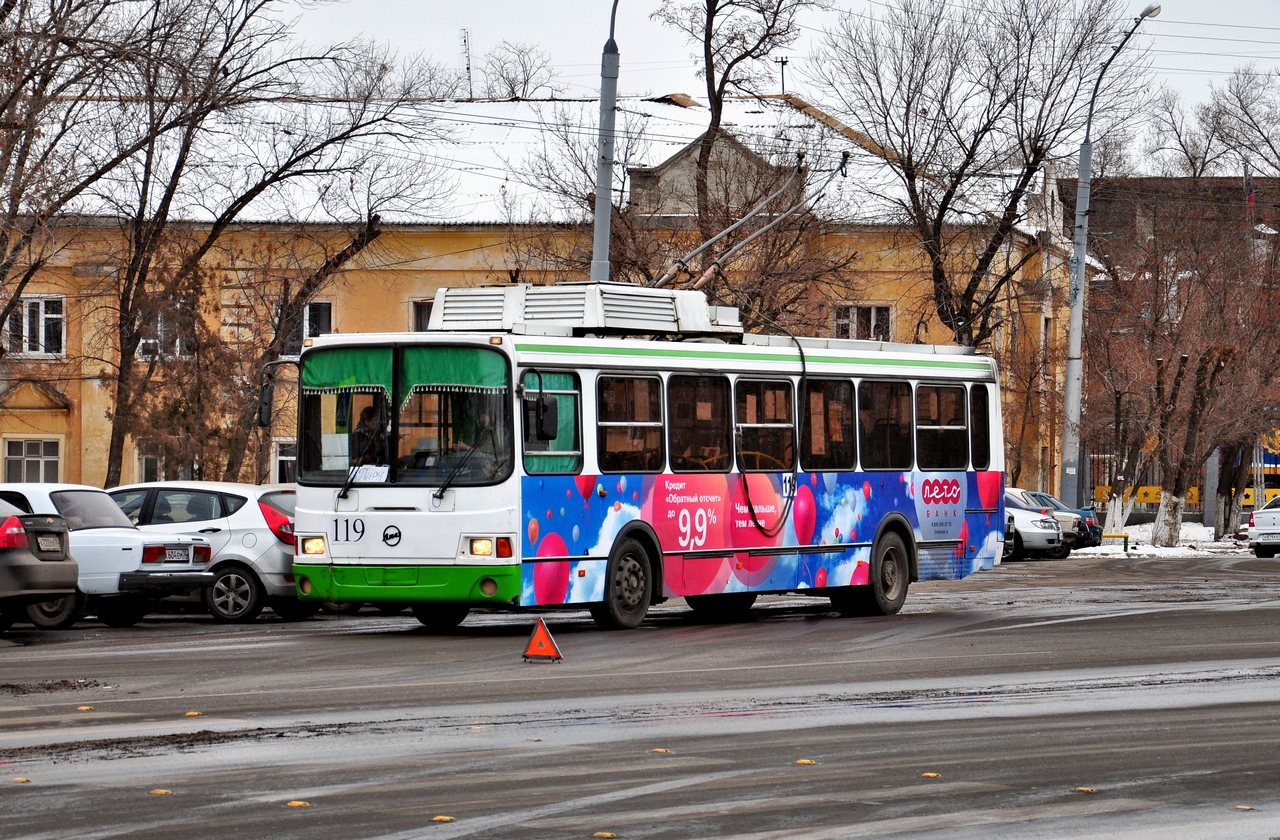 Астрахань, ЛиАЗ-5280 № 119