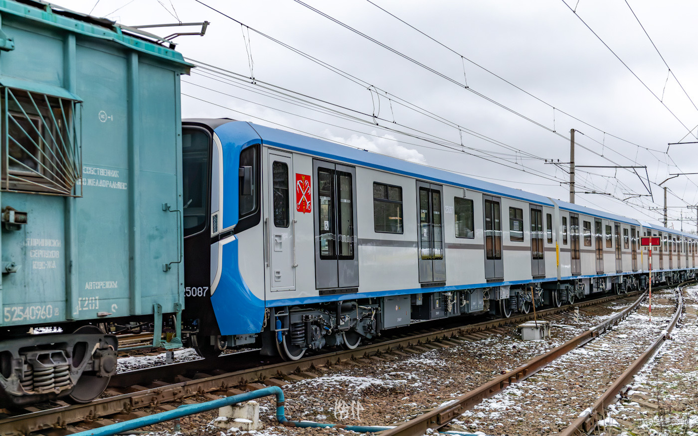 Санкт-Петербург, 81-725.2 «Балтиец» № 25087; Санкт-Петербург — Метрополитен — Перегонка вагонов метро по ж/д