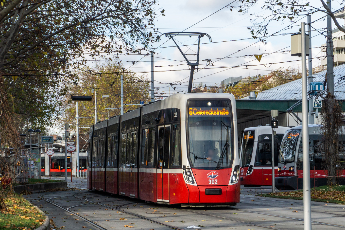 Вена, Bombardier Flexity Wien (Type D) № 302