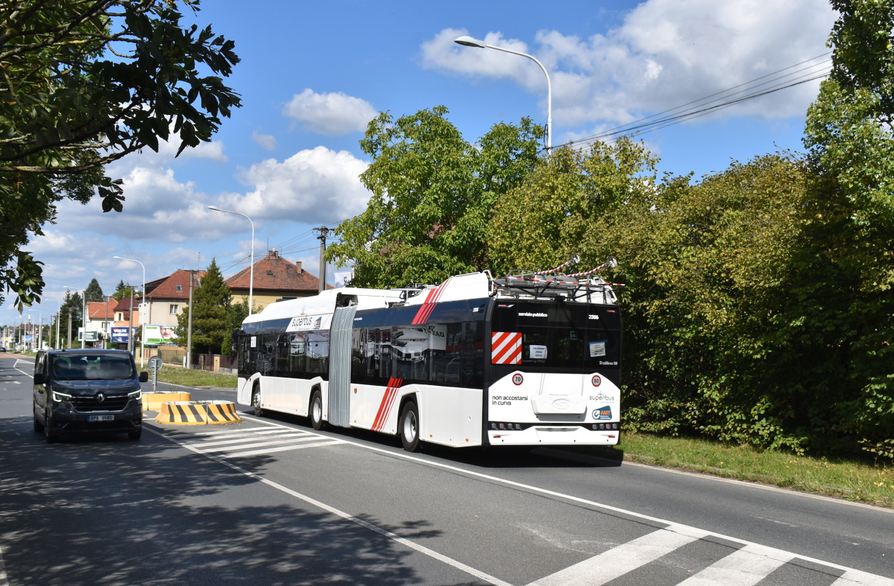 Генуя, Solaris Trollino IV 18 Škoda № 2306; Пльзень — Новые троллейбусы с завода Шкода