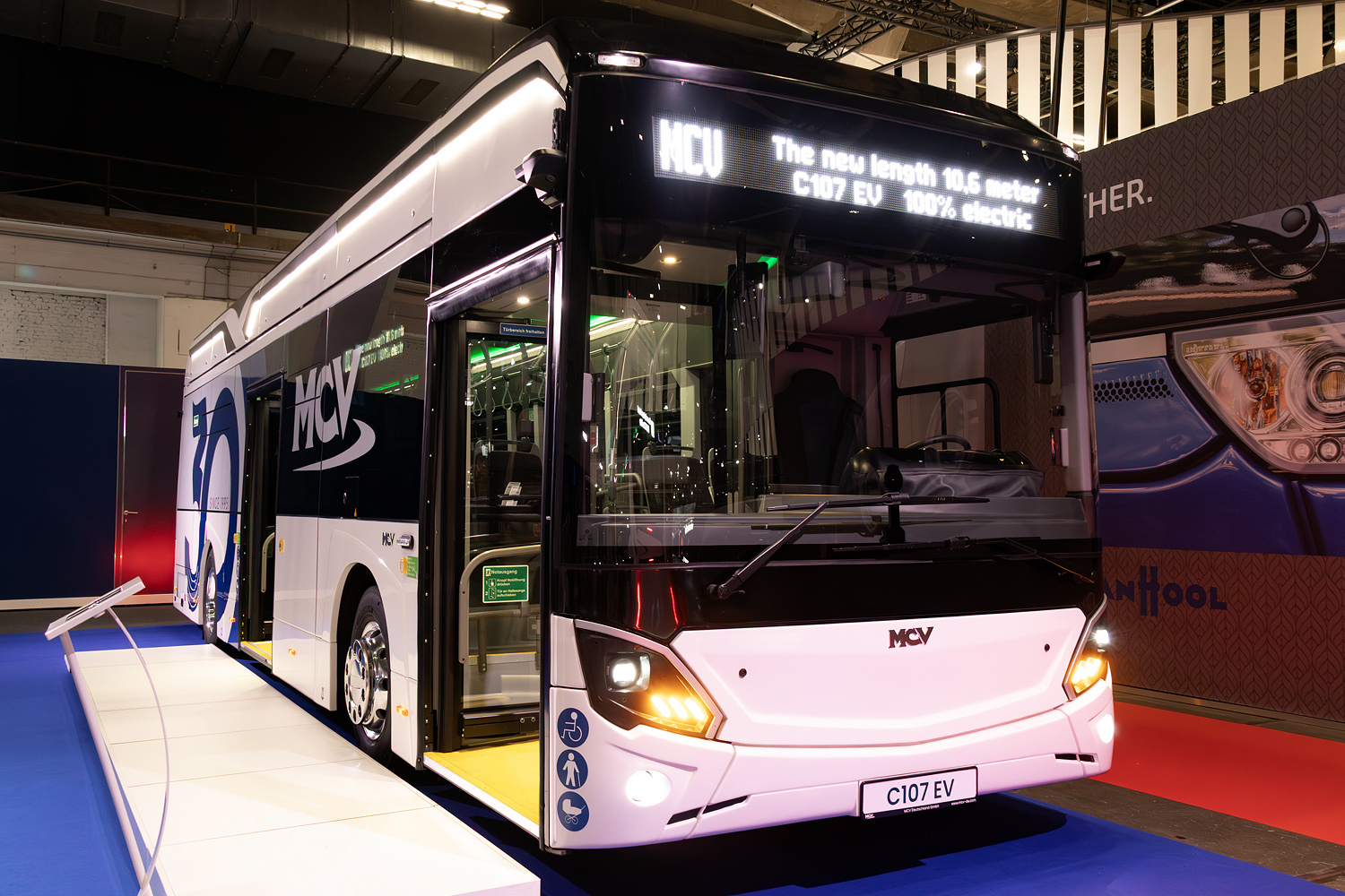 Бествиг, MCV C107 LF-EV № [14]; Брюссель — Busworld Europe 2025