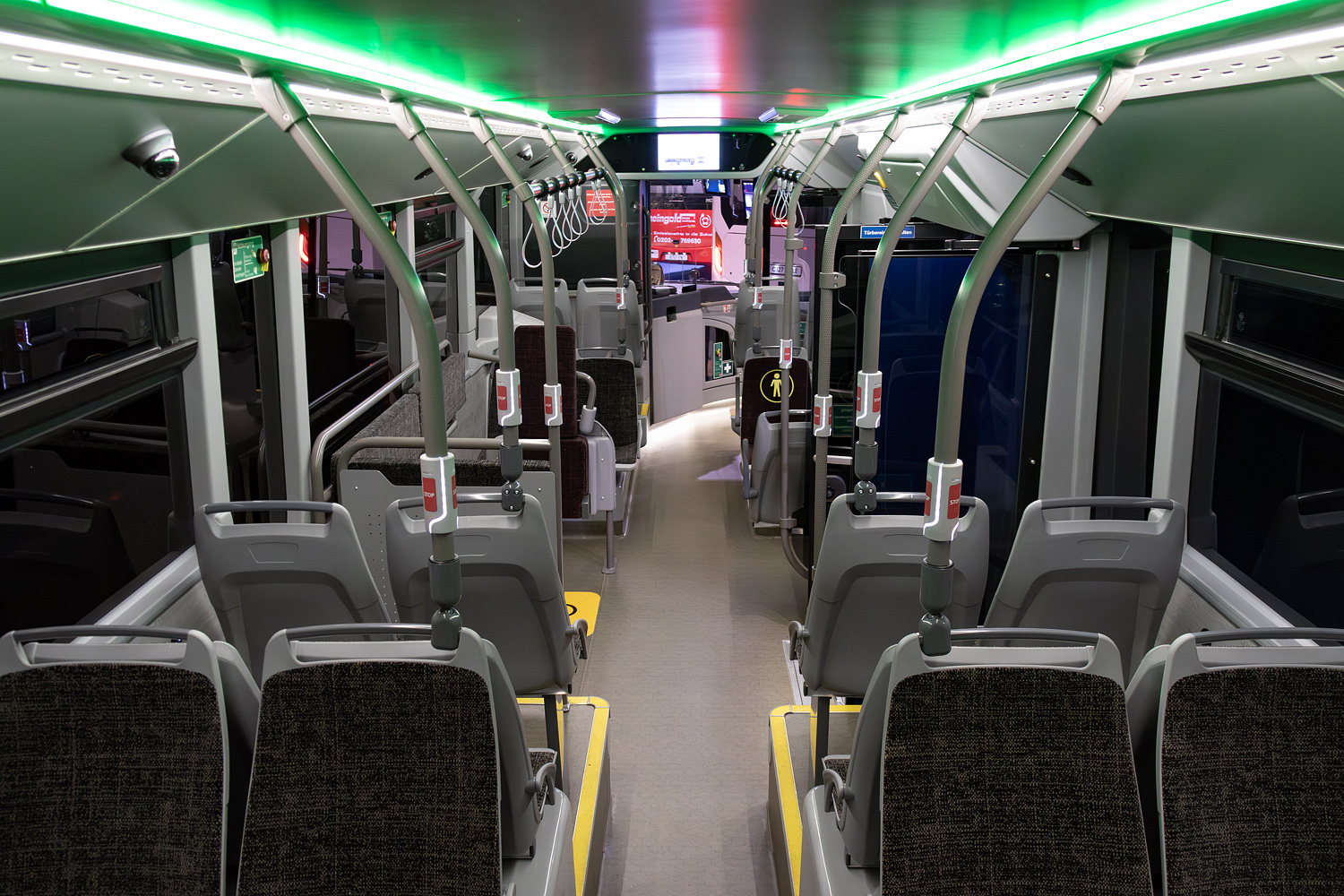 Бествиг, MCV C107 LF-EV № [14]; Брюссель — Busworld Europe 2025