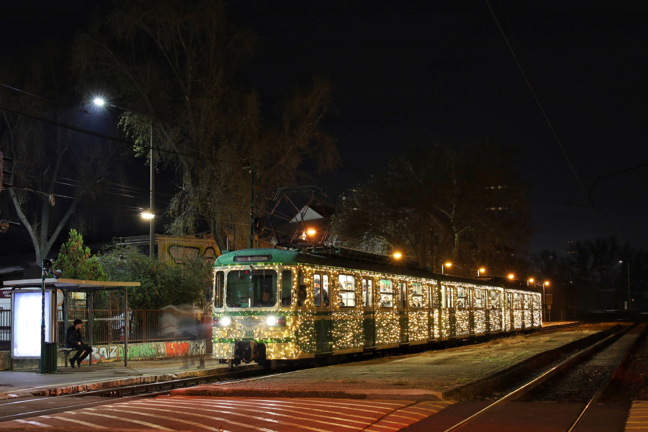 Budapešť, M IX A č. 850; Budapešť — Christmas Vehicles