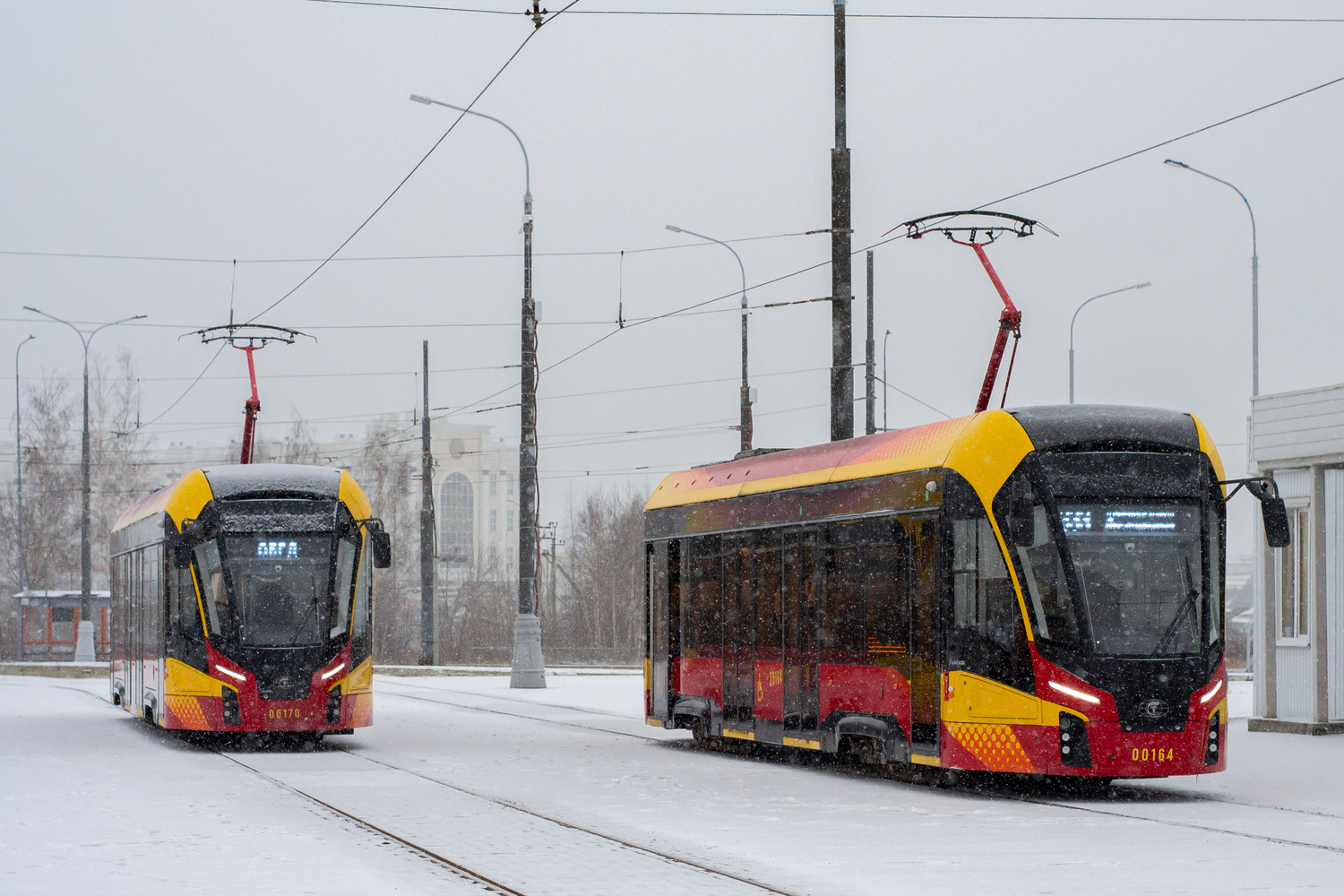 Верхняя Пышма, 71-911ЕМ «Львёнок» № 00164