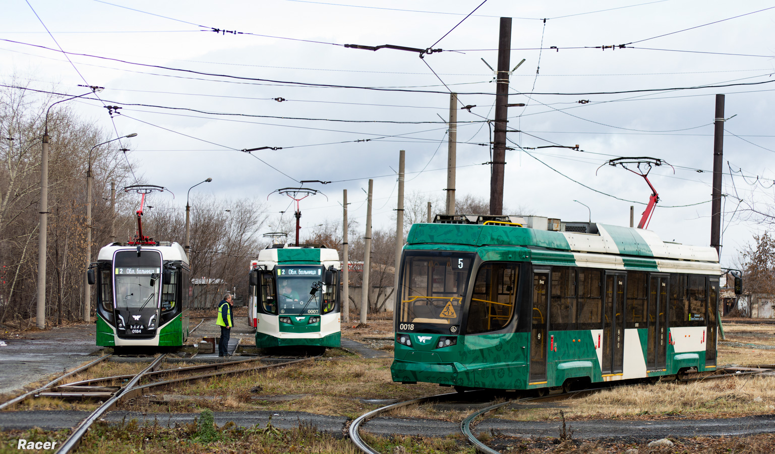 Челябинск, 71-628-01 № 0184; Челябинск, 71-623-04.01 № 0007; Челябинск, 71-623-04.01 № 0018