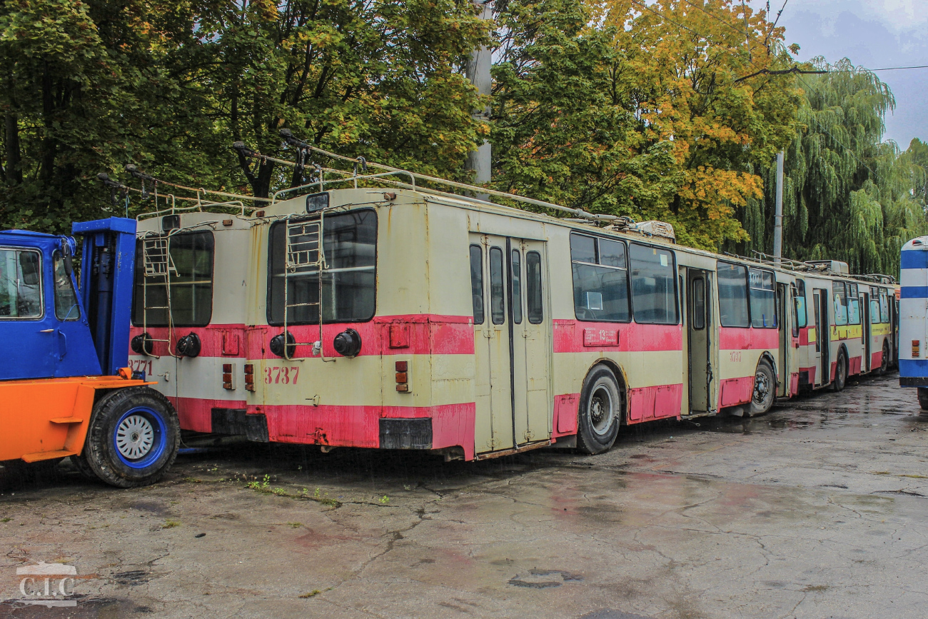 Кишинёв, ЗиУ-682В [В00] № 3737