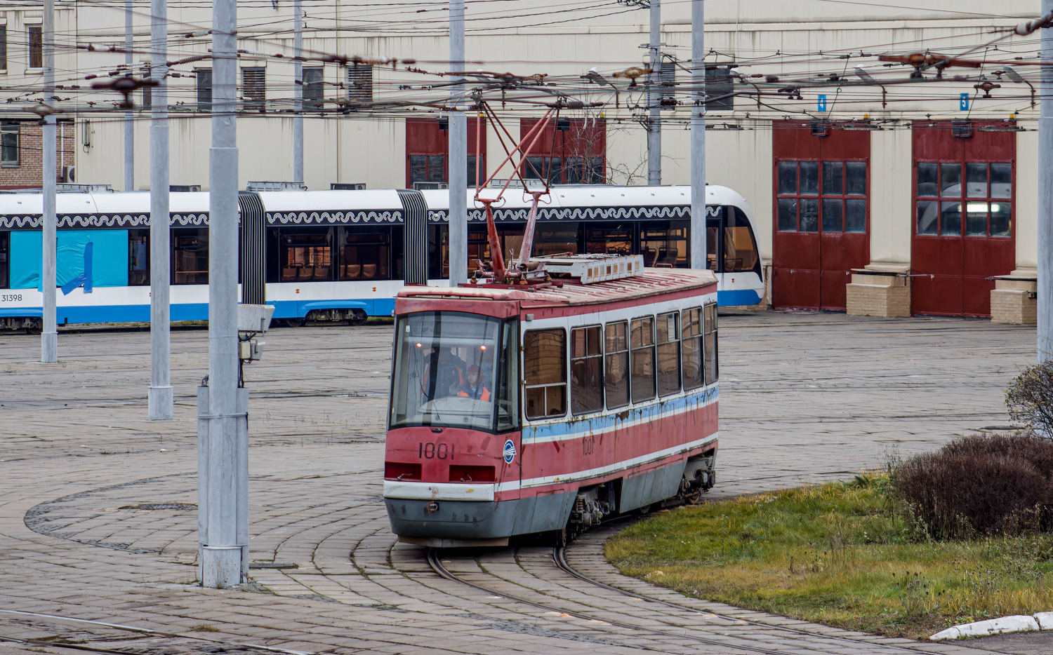 Москва, ЛТ-5 № 1001