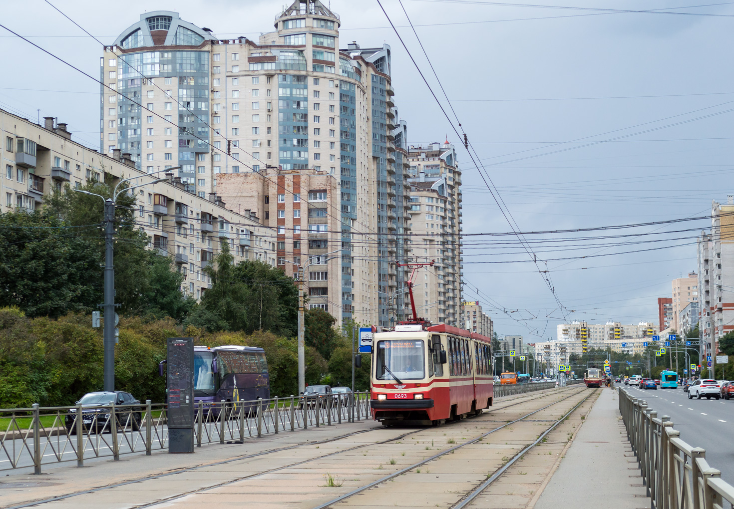 Saint-Pétersbourg, LVS-86M2 N°. 0693