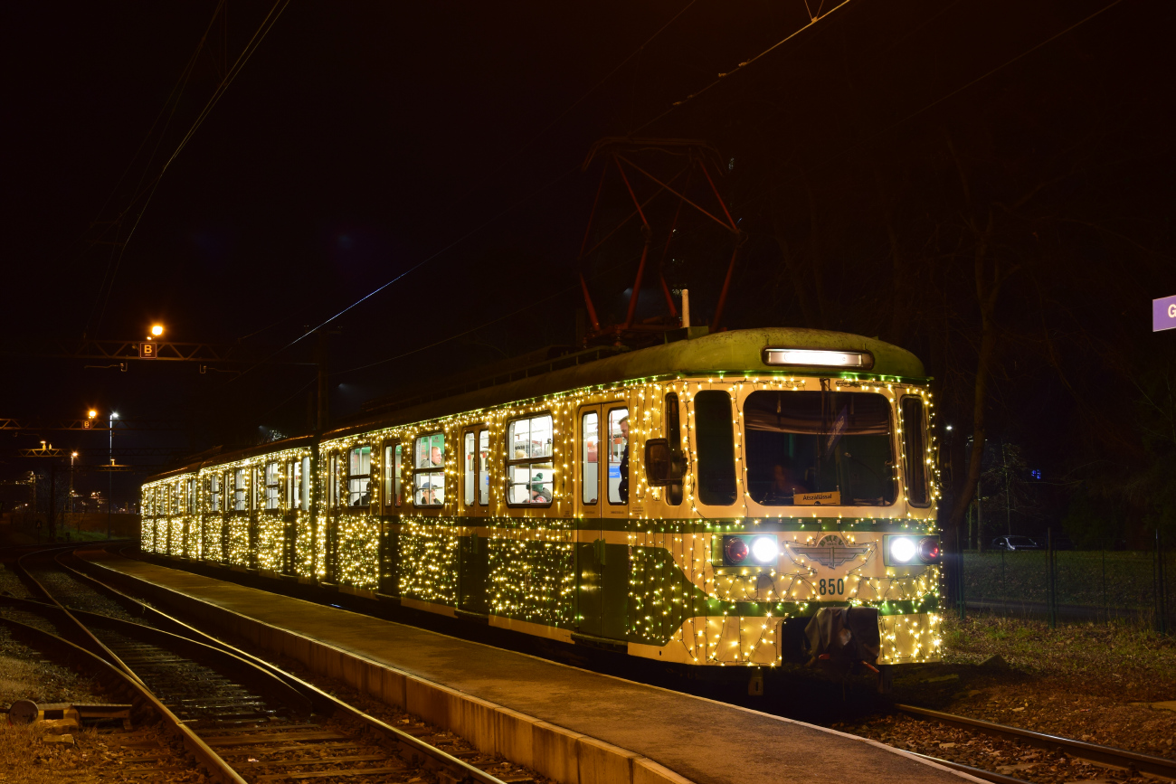 Budimpešta, M IX A Br. 850; Budimpešta — Christmas Vehicles