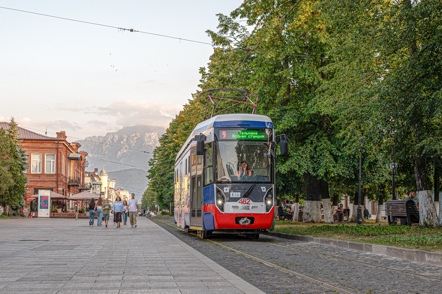 Vlagyikavkaz, 71-412 — 482