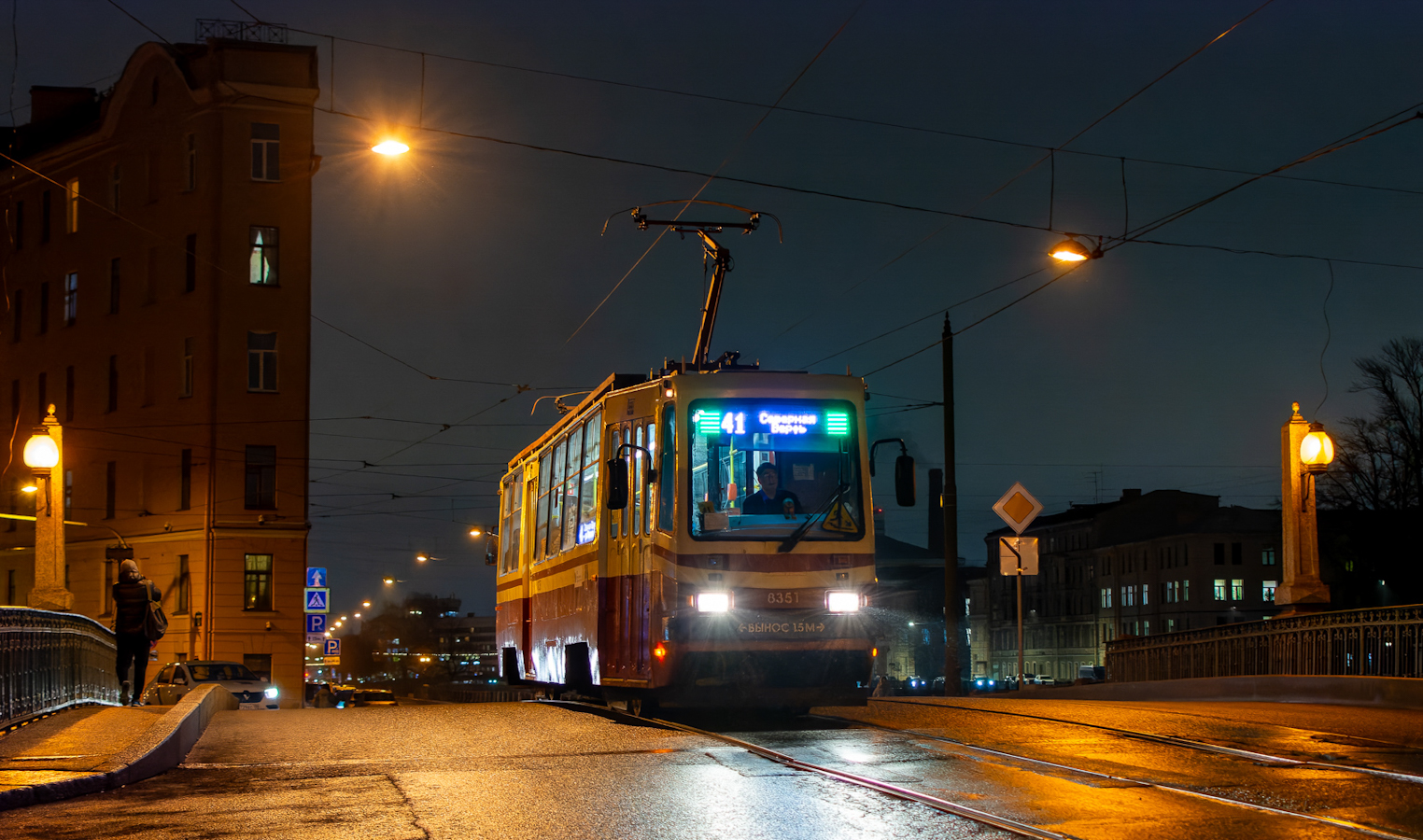 Санкт-Петербург, ТС-77 № 8351