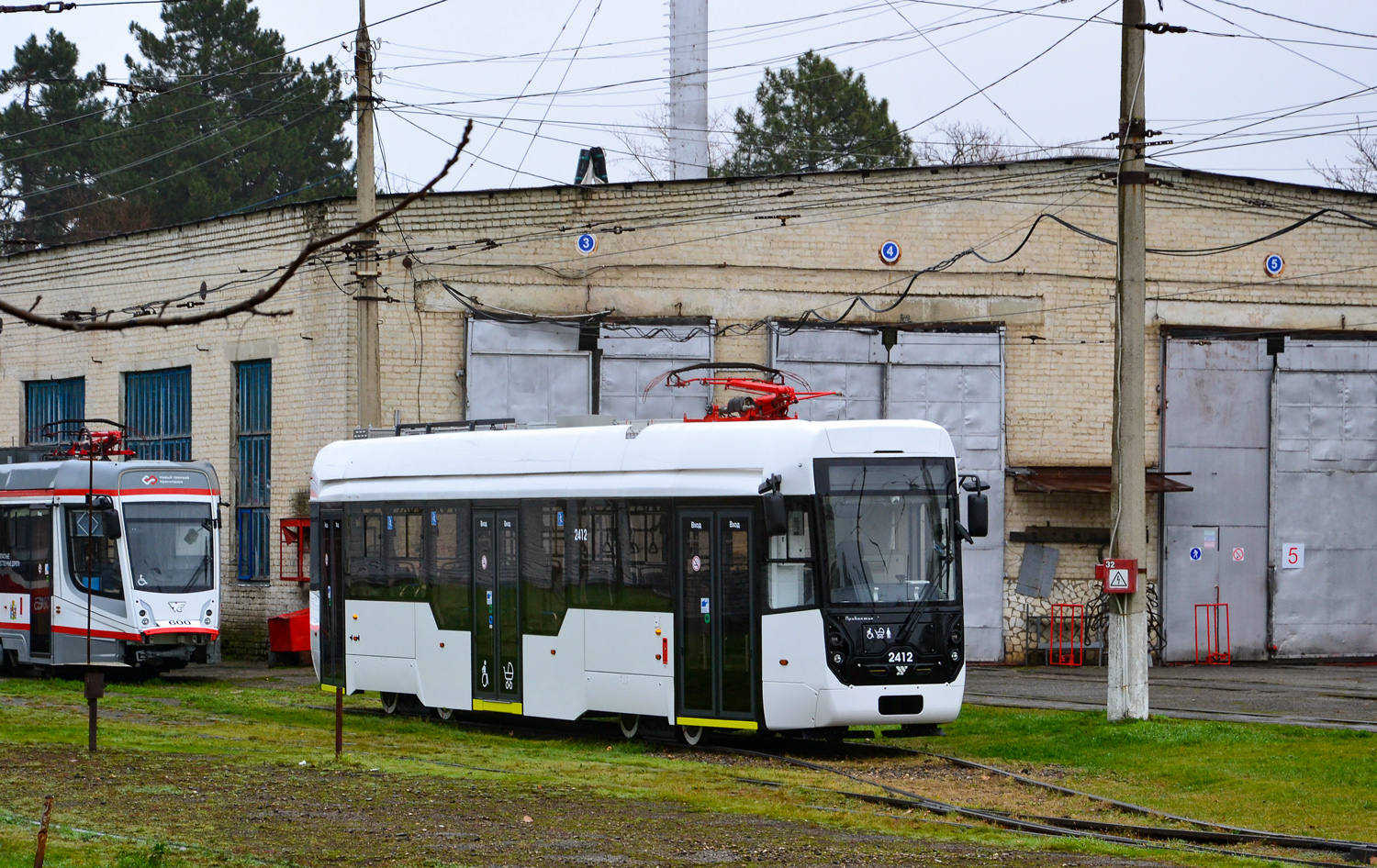 Volgogradas, 71-412 nr. 2412; Krasnodar — New trams