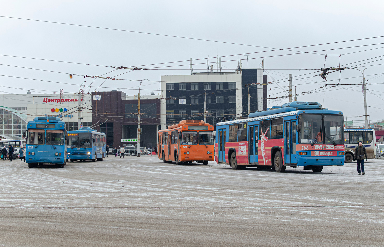 Sterlitamak, BTZ-5276-04 Br. 2286; Sterlitamak, BTZ-52767A Br. 2346