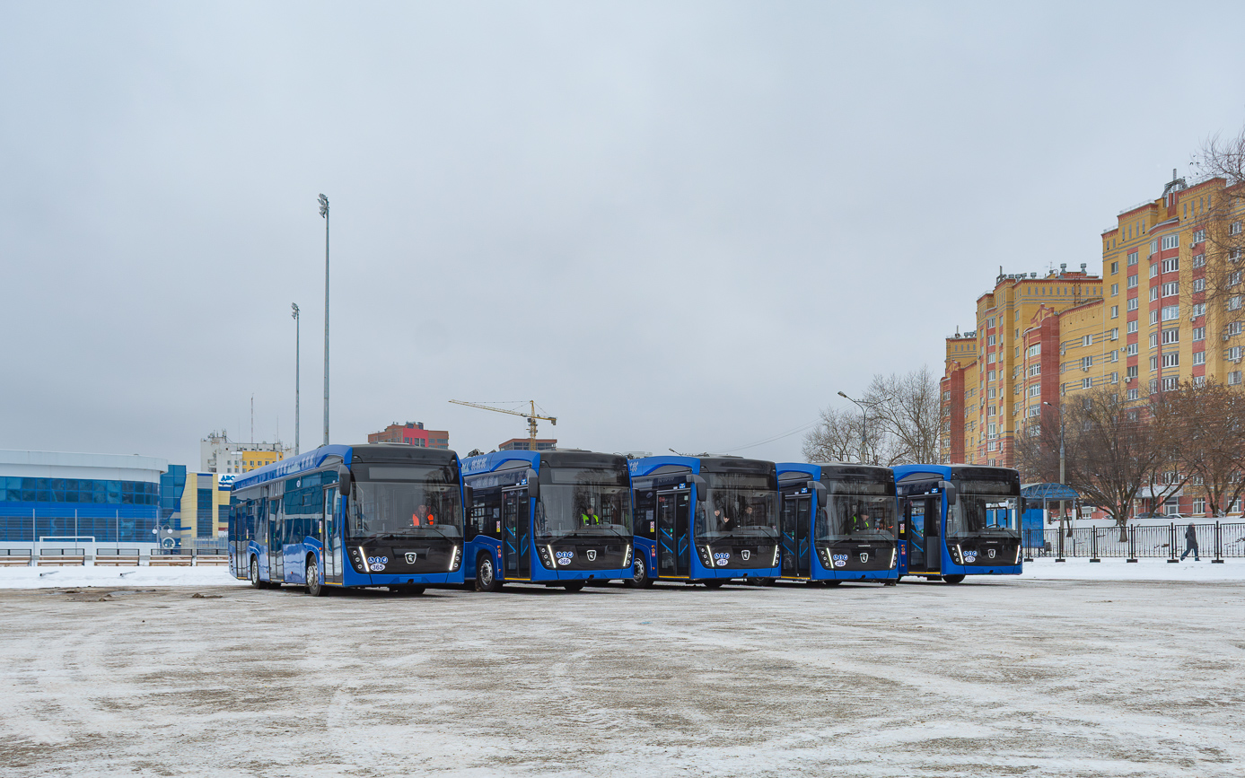 Yoshkar-Ola, КAMАZ-62825 č. 365; Yoshkar-Ola — The official presentation of the new KamAZ-62825 trolleybuses to the Head of the Republic of Mari El and the transfer of the keys to them