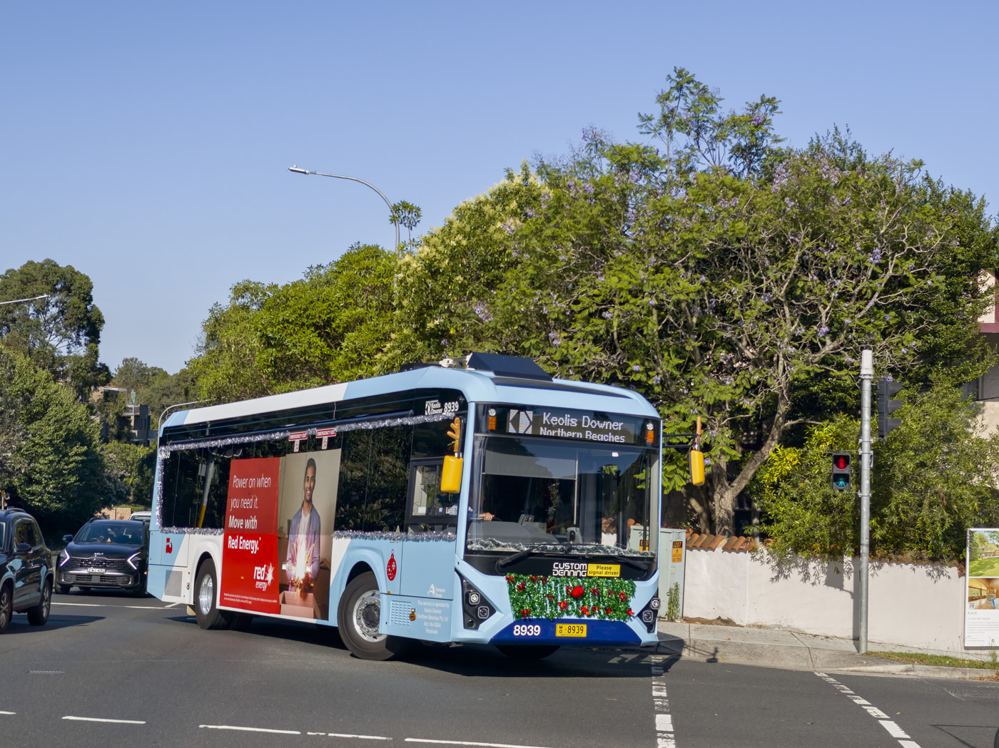 Сидней, Custom Denning Element 2 № 8939; Сидней — Рождественский транспорт