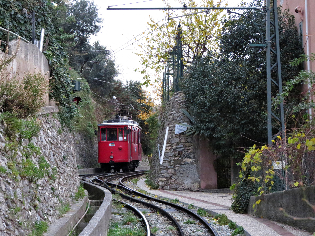 Генуя, Двухосный моторный Diatto № 1; Генуя — Зубчатая железная дорога Principe-Granarolo