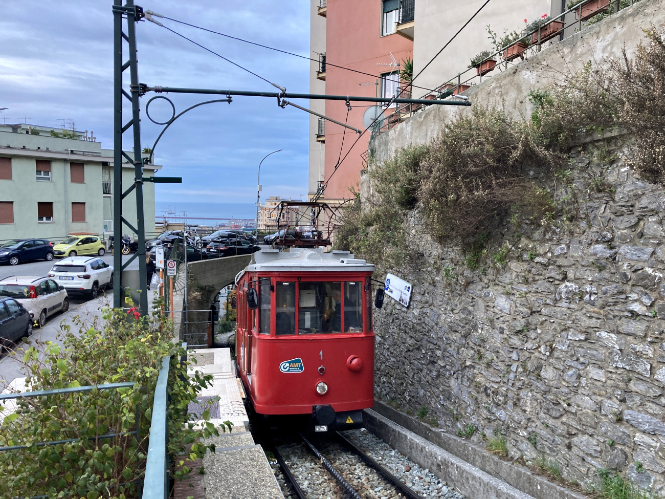 Генуя, Двухосный моторный Diatto № 1; Генуя — Зубчатая железная дорога Principe-Granarolo